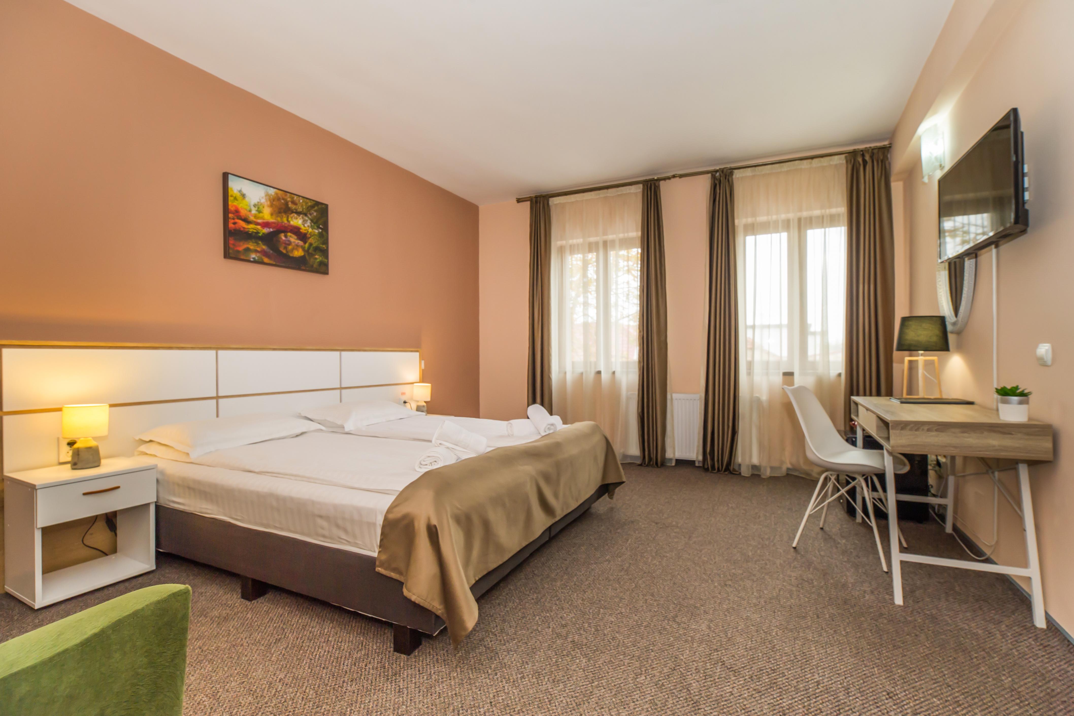 Long Street Hotel Brasov Ngoại thất bức ảnh