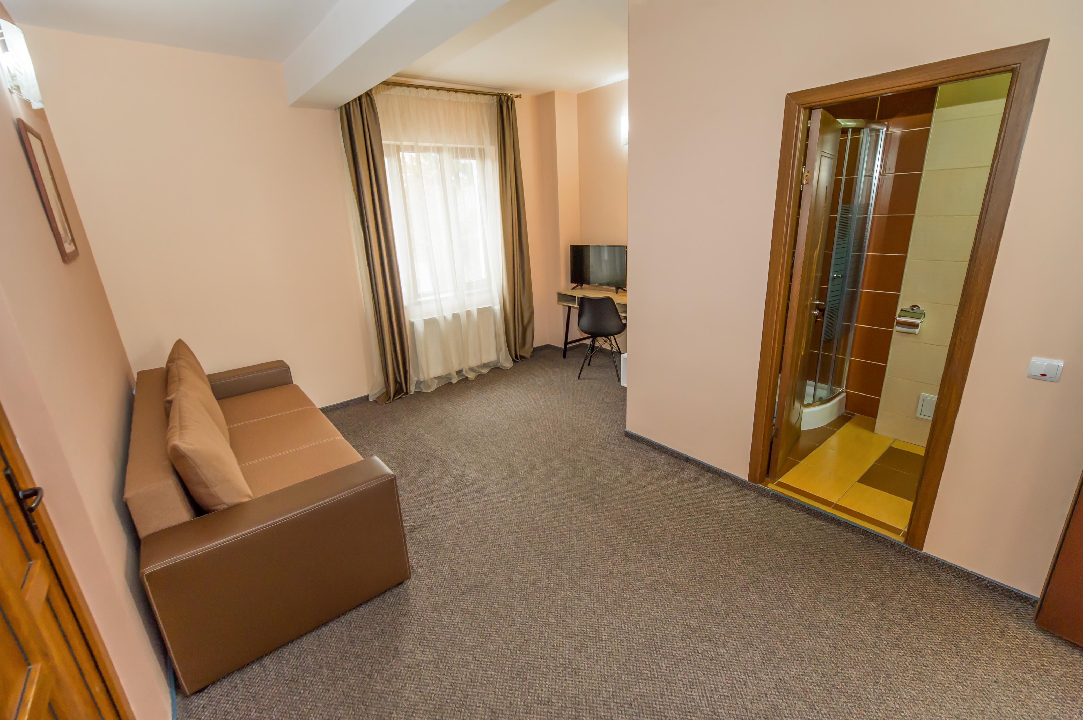 Long Street Hotel Brasov Ngoại thất bức ảnh