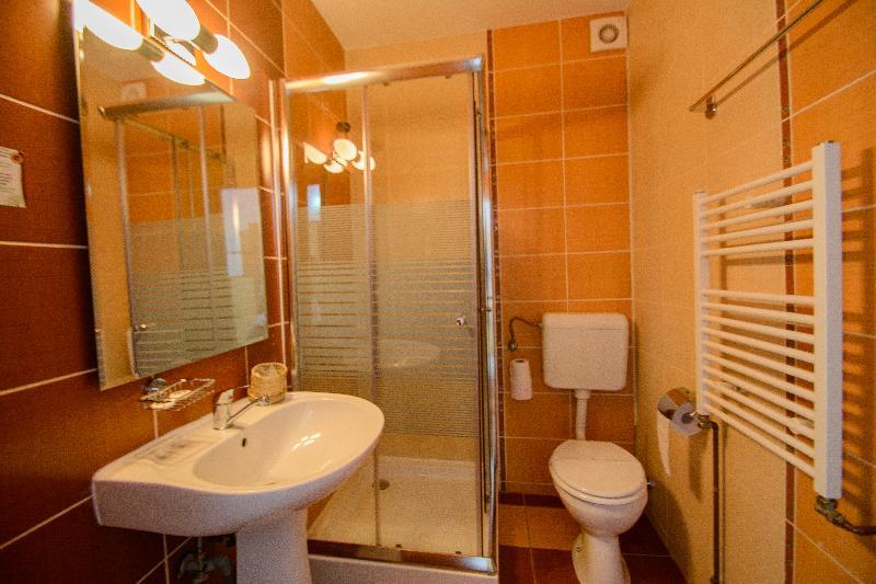Long Street Hotel Brasov Ngoại thất bức ảnh