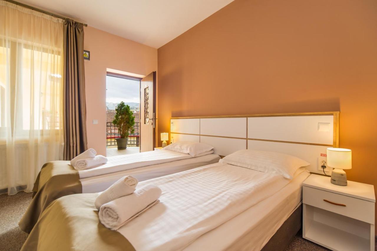 Long Street Hotel Brasov Ngoại thất bức ảnh